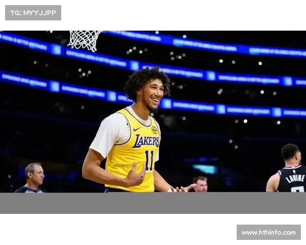 文森特季前赛三分命中率55.6%，为自己赢得湖人先发位置