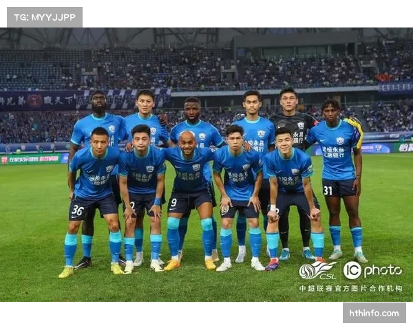 即时战报：奥斯卡点射，上海海港1-0暂时领先沧州雄狮